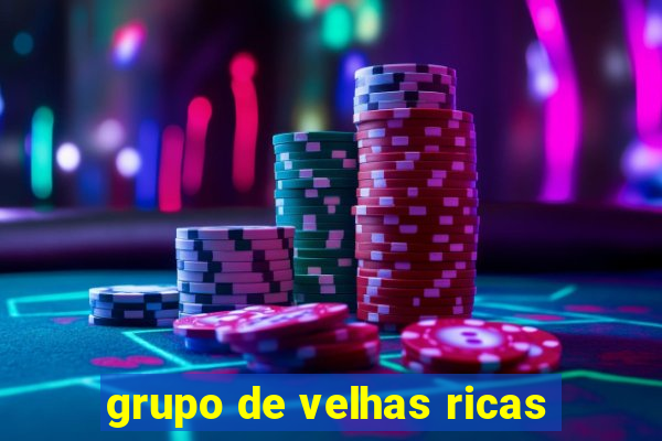 grupo de velhas ricas